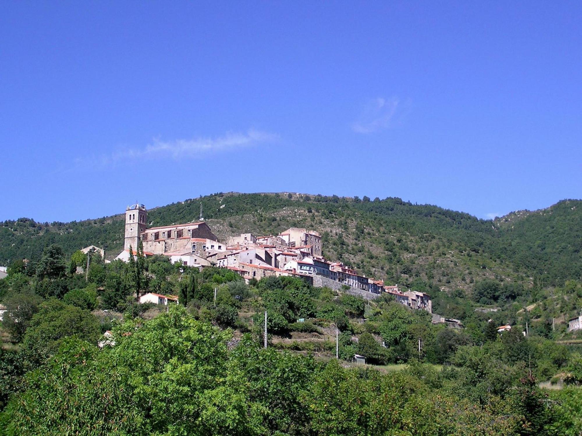 Stone House With Views Of The Canigou! Casa de Férias